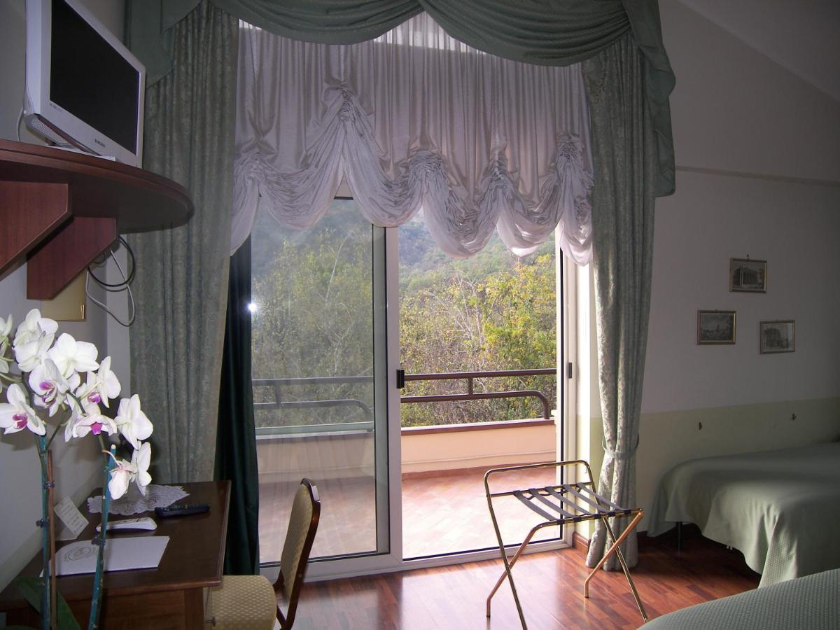 Hotel Des Reves SantʼElia Fiumerapido Dış mekan fotoğraf
